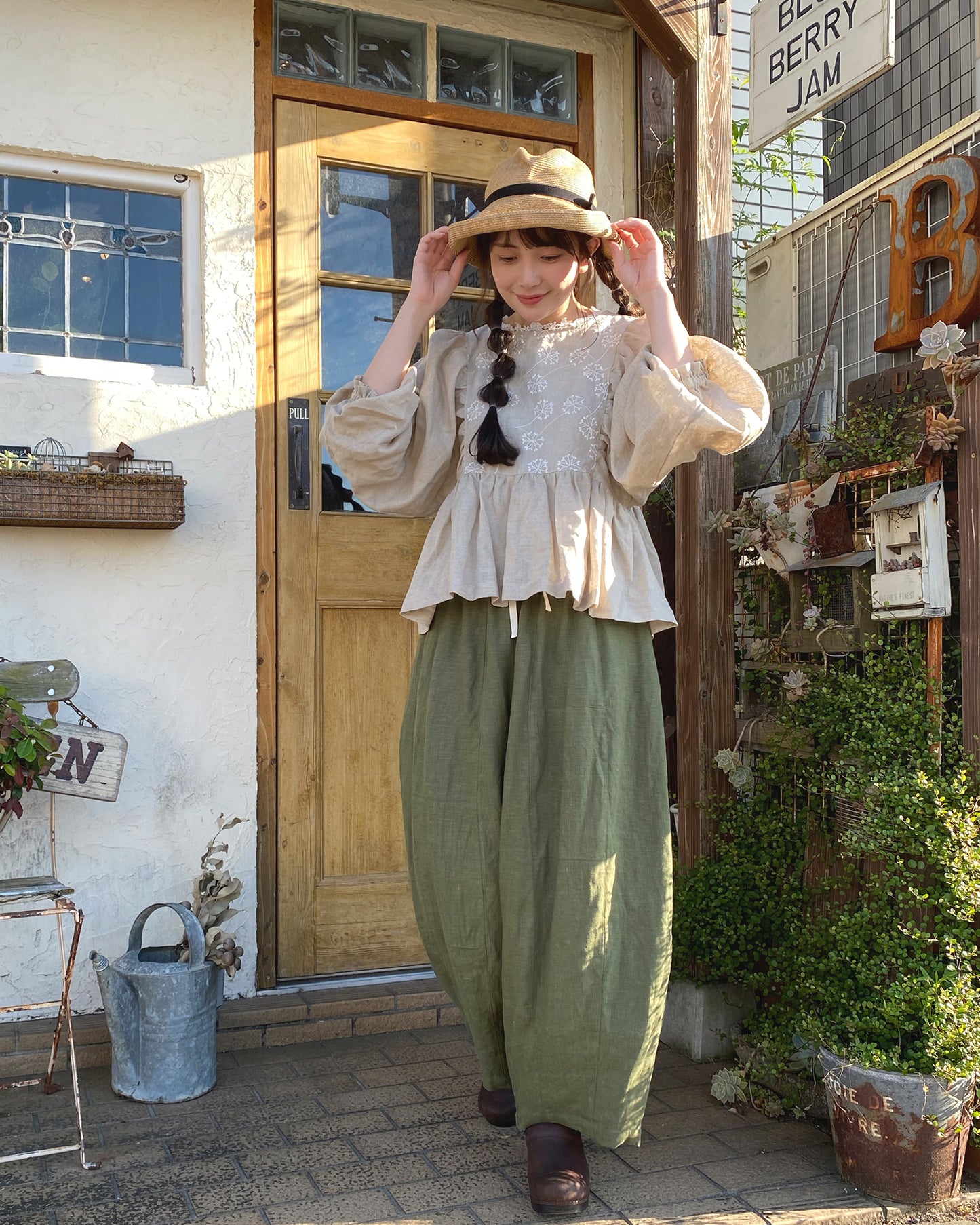 Linen Volume Sleeve Blouse