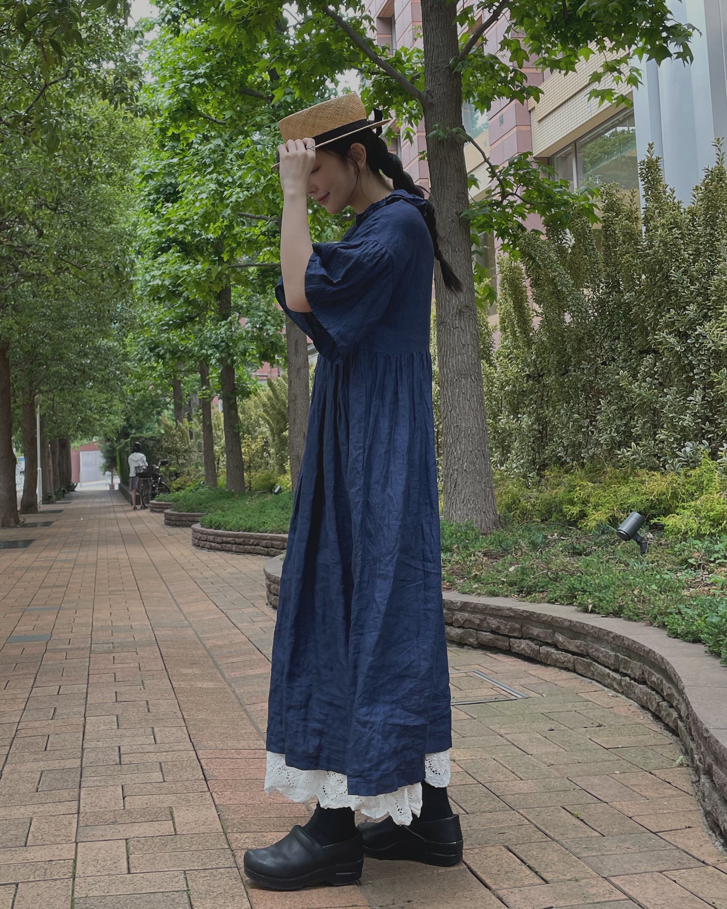 "HEARDMANS LINEN" Frill Collar Dress